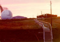 Walk-way to GE Radomes, No Fog! [George Blood]